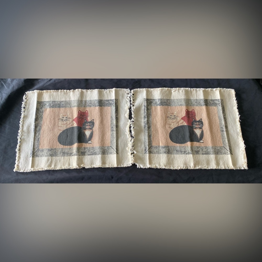 Cat Placemats Featuring 3 Cats Each Adorable Set of 2